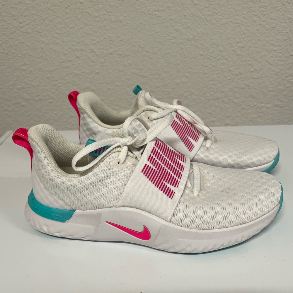 Nike new sneakers size women 7